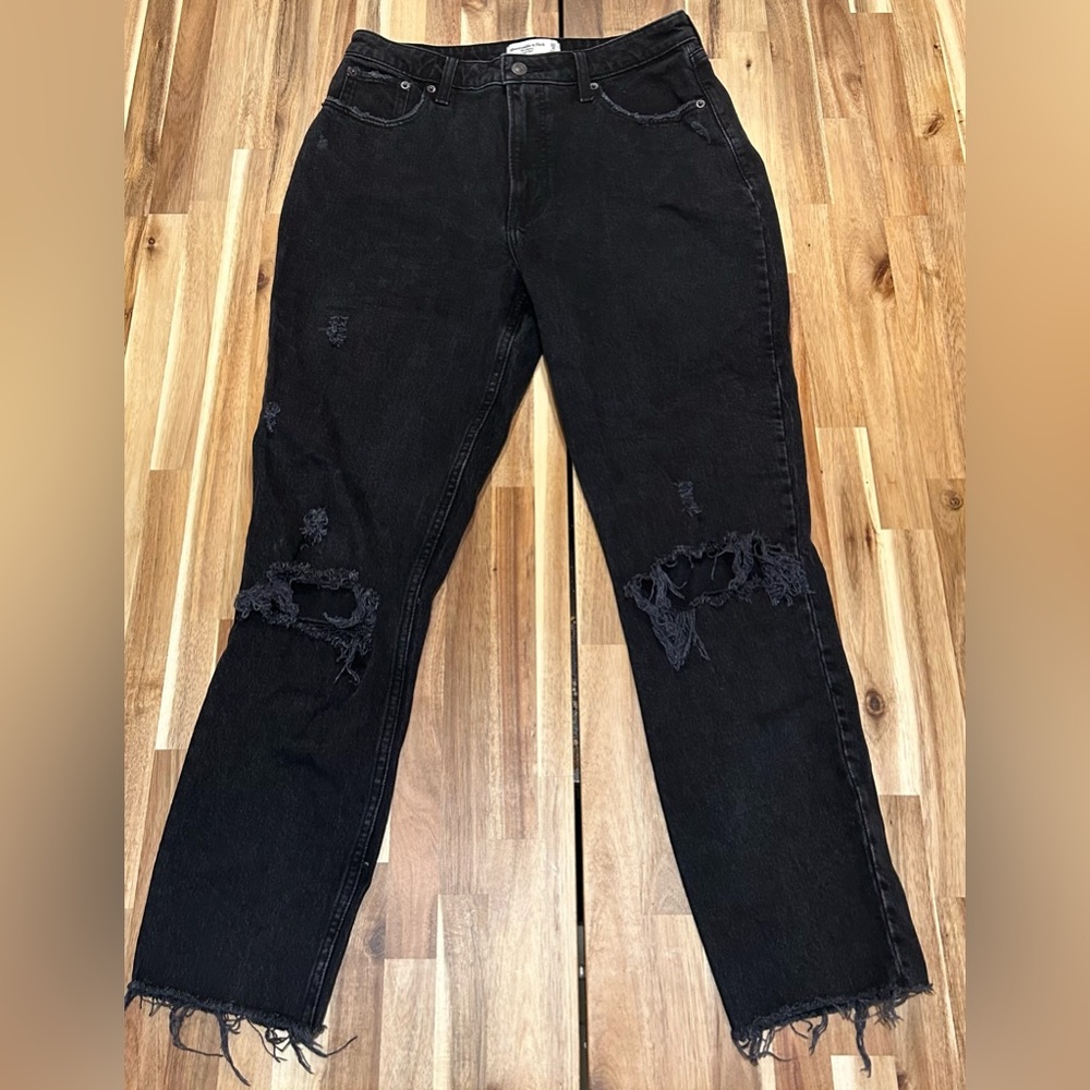 Abercrombie & Fitch curve love straight leg distressed jeans